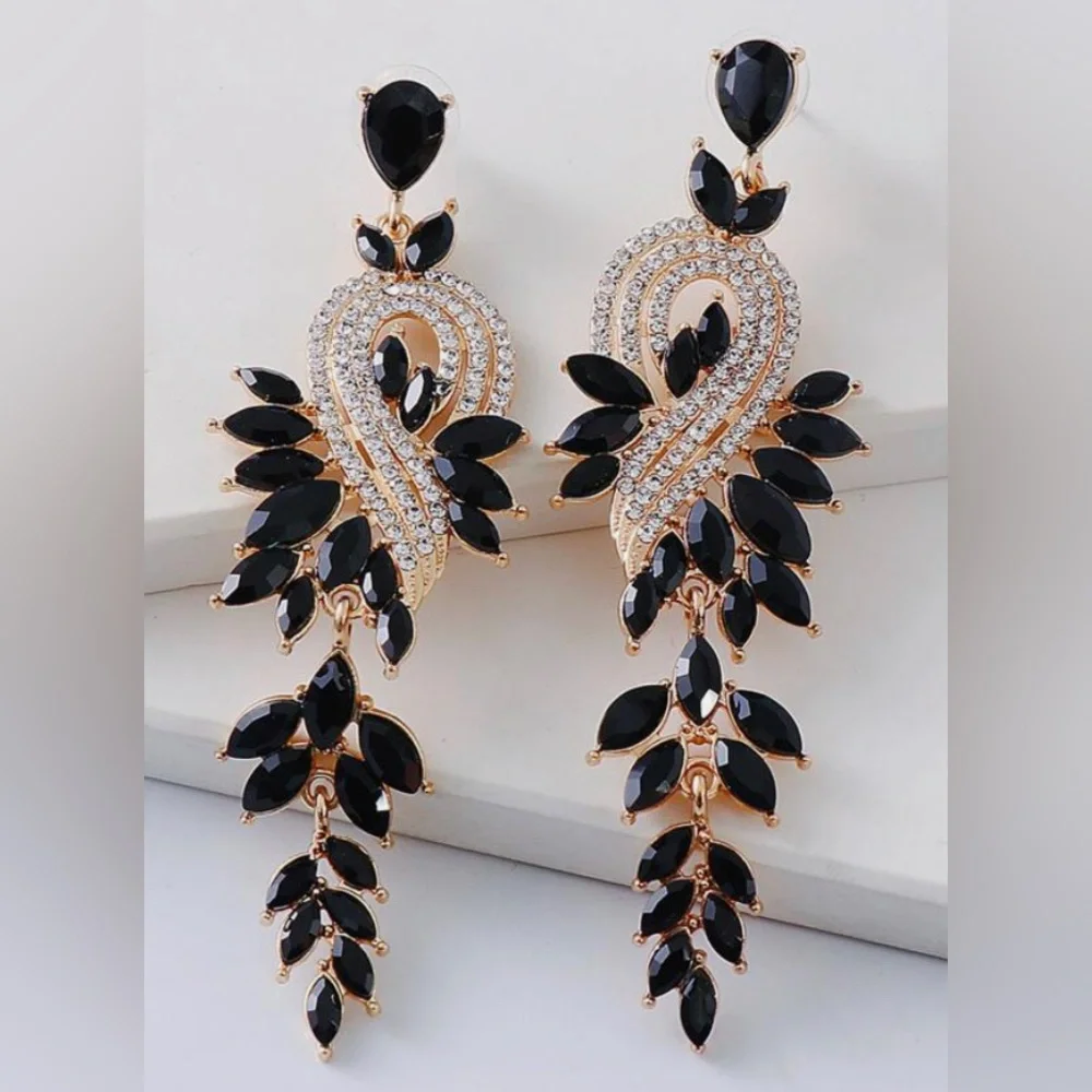NWOT - Rhinestone Drop Earrings - Picture 2 of 2